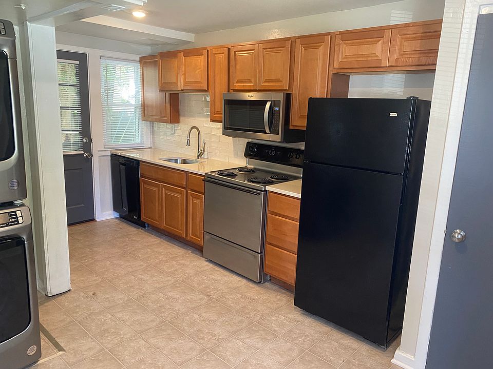 55 Thompson Cir Newark DE Zillow