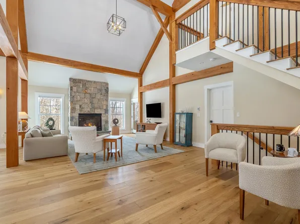 44 Anderson Pond Road, Grantham, NH 03753