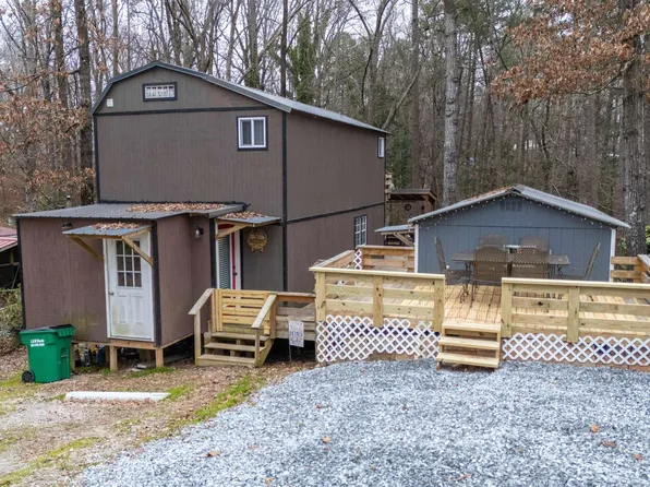 370 N Port Bass Dr, Fair Play, SC 29643