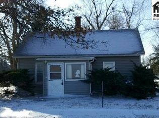 509 E Market St, Burrton, KS 67020