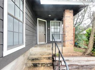 11512 Walnut Rdg #A, Austin, TX 78753