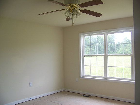 5th image of 139 Skyview Dr