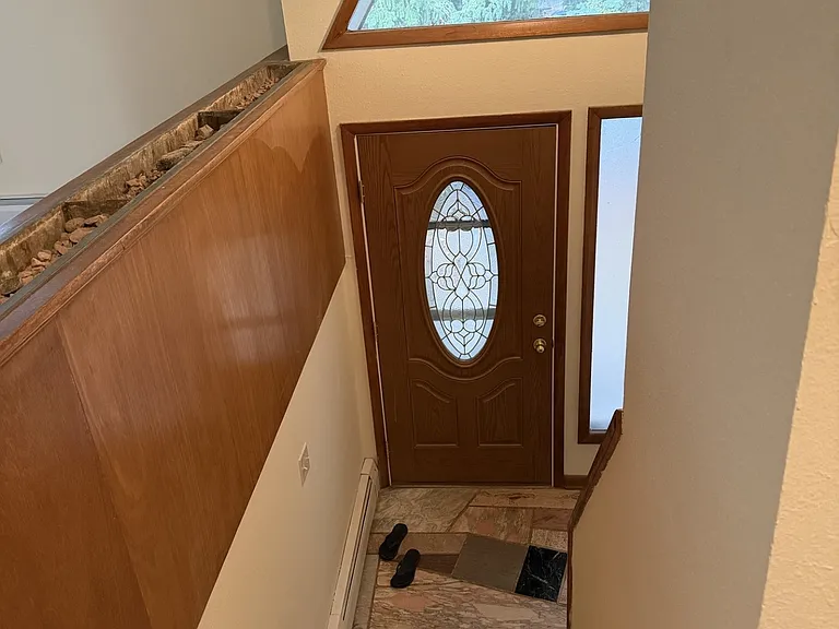 904 W Lorraine Ave — Photo 18