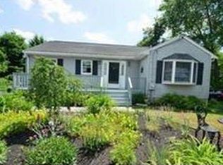 128 Elm St, North Reading, MA 01864