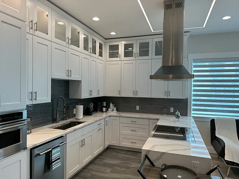 6235 Lake Washington Blvd SE — Photo 9
