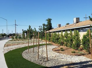 1309 Annadale Ave, Sanger, CA 93657