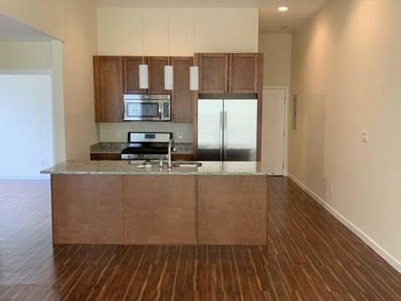 5th image of 1518 119th St Unit 204