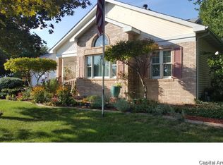 1409 Burning Bush Ct, Springfield, IL 62712