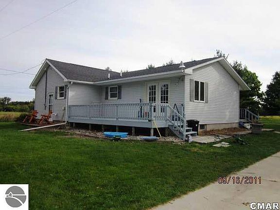 2nd image of 7385 N Bliss Rd
