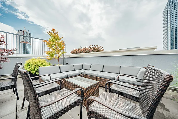 Rented by Carnegie Management Inc | media 10