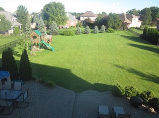 48715 Stoneacre Dr, Macomb, MI 48044