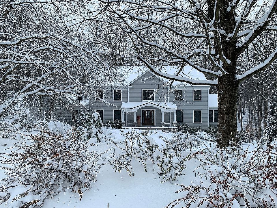 2nd image of 10 Wagon Way