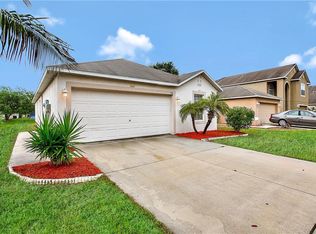 904 Brenton Leaf Dr, Ruskin, FL 33570