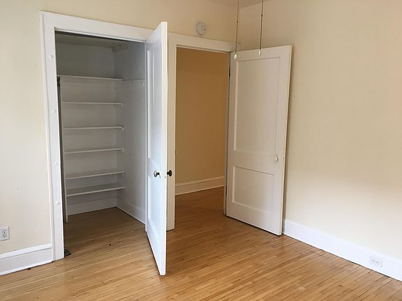 5th image of 208 Western Ave N APT 408