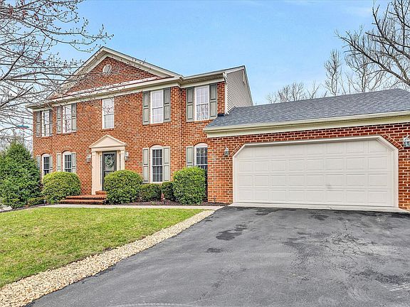 2nd image of 6247 Sedgewick Dr