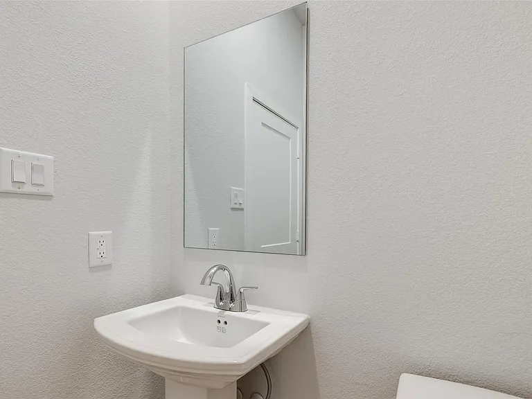 12534 Nueces River Dr — Photo 13