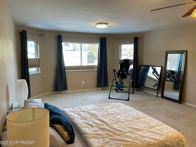 2431 Trisha Ave — Photo 13