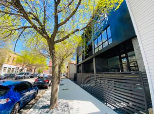 1837 S Canalport Ave, Chicago, IL 60616