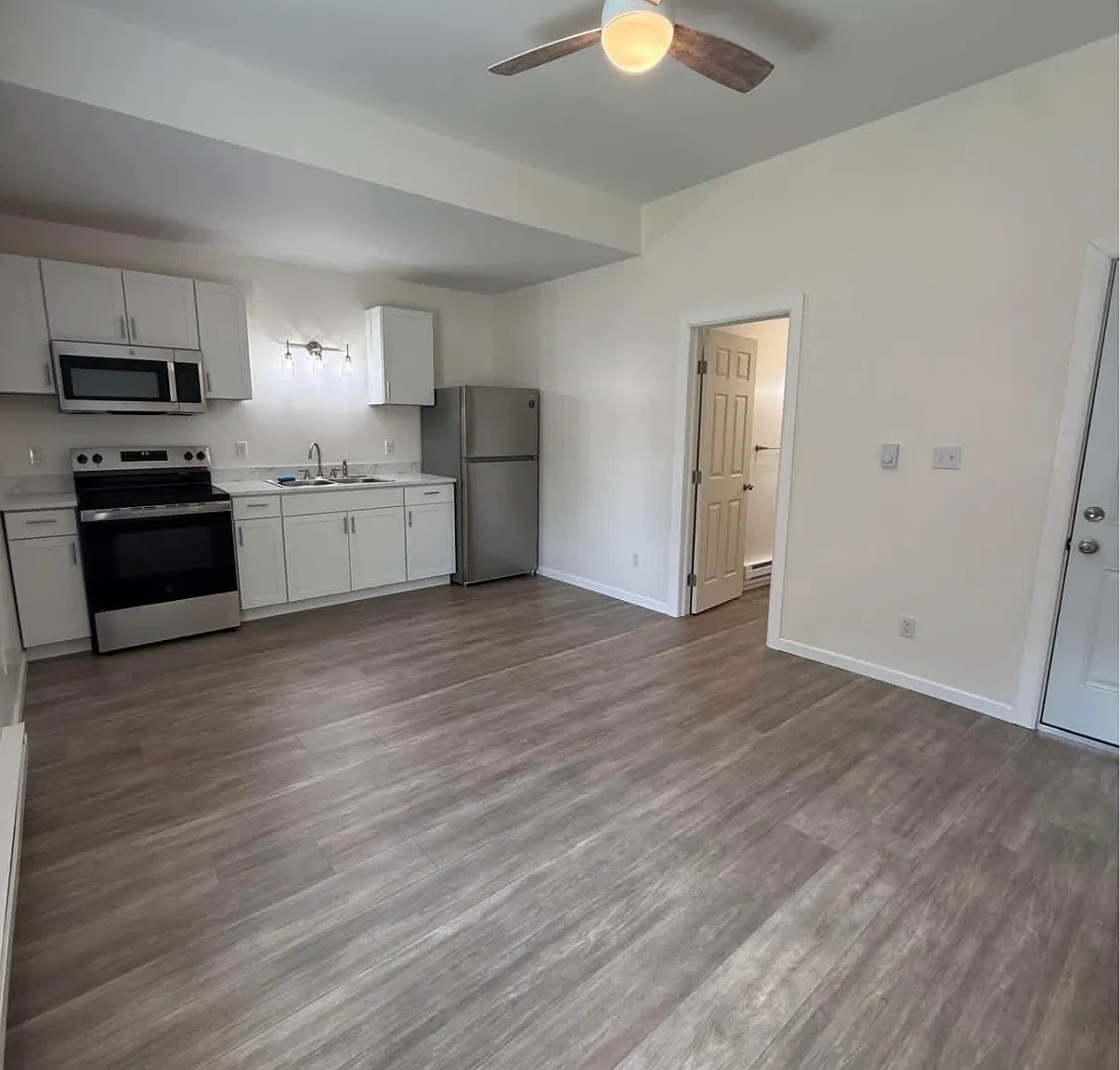 1 bed, $950 — Photo 3