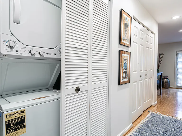 1643 Park Rd NW #2 — Photo 20