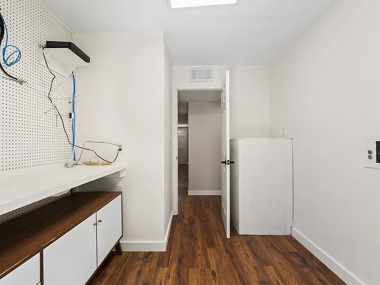 1524 SW 37th Ave — Photo 35