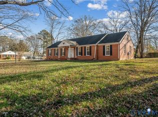 1677 Forest Glenn Cir, Chester, VA 23836