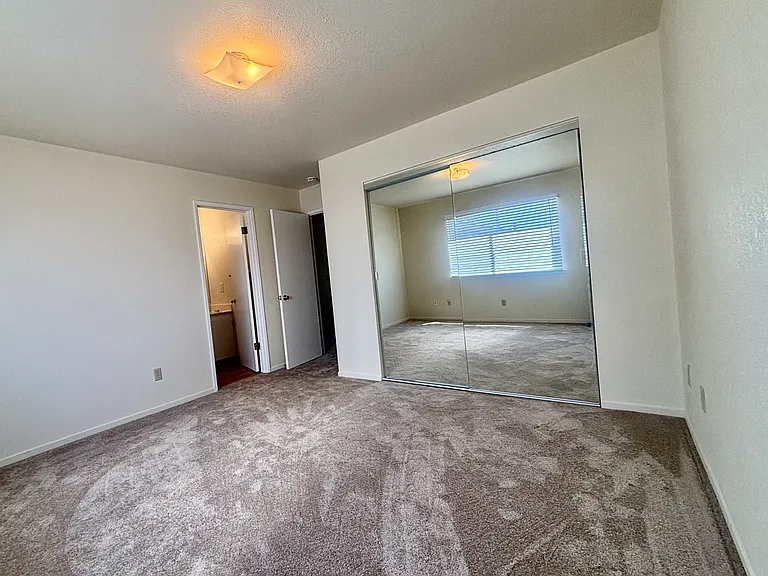 1164 Trinity Ave #A — Photo 6