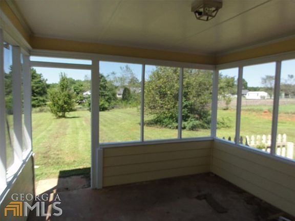 screened porch