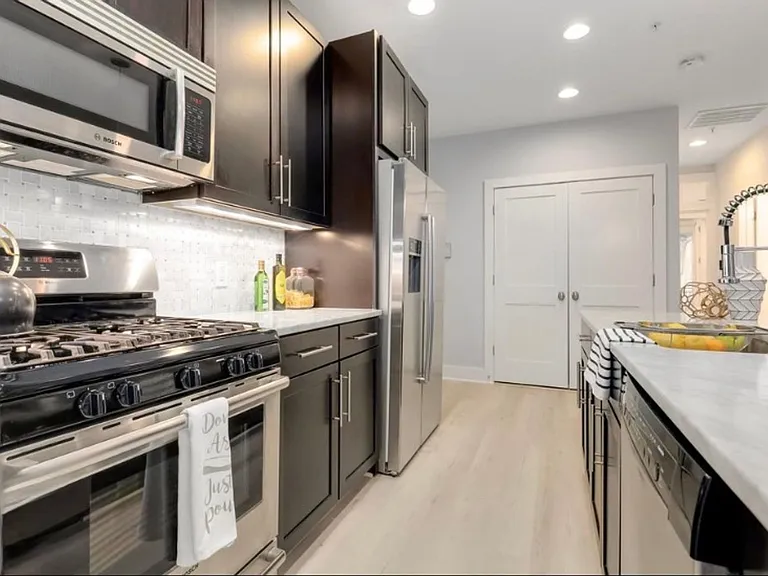 1700 Euclid St NW #A1 — Photo 4