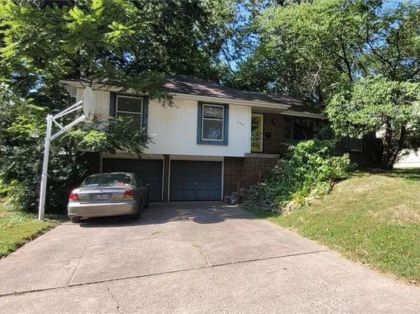 507 Sunset Ln, Belton, MO 64012