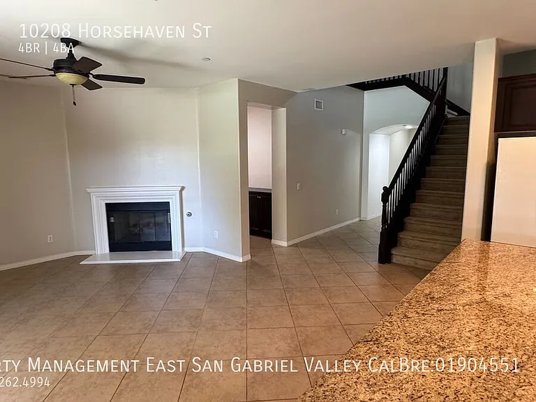 10208 Horsehaven St — Photo 13