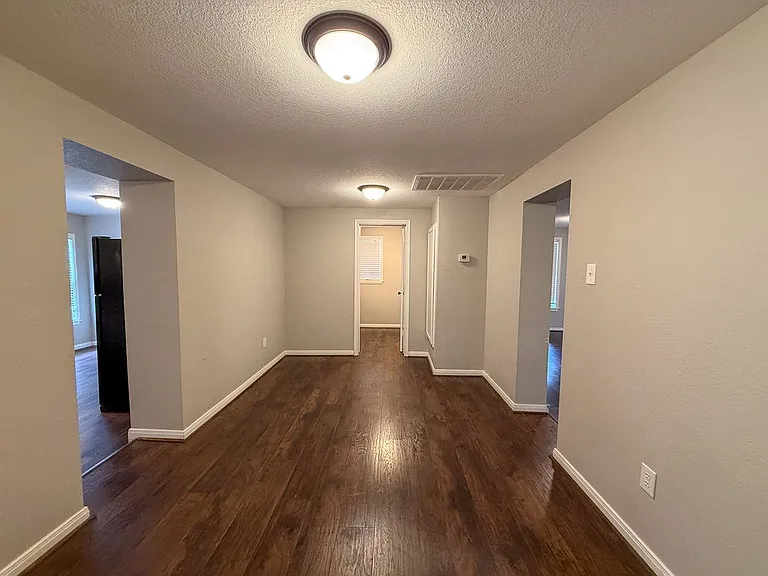 3604 Torrence St — Photo 16