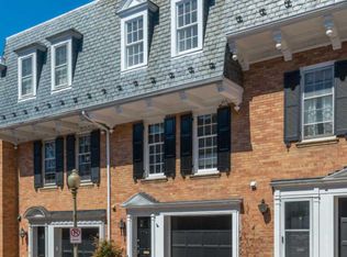 2531 Queen Annes Ln NW, Washington, DC 20037
