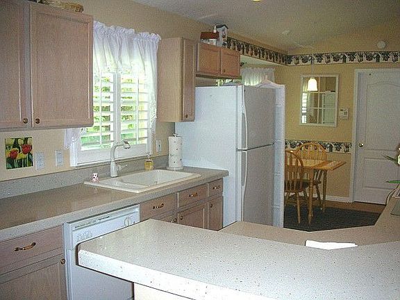 5th image of 9417 Southern Garden Cir