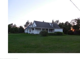 122 E Blaine Rd, Bridgewater, ME 04735