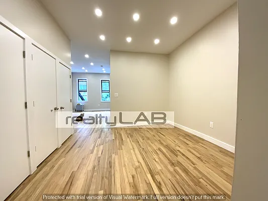 Rented by Realty Lab LLC | media 4