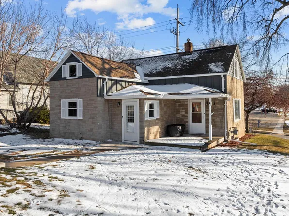 916 Main Ave, Kaukauna, WI 54130