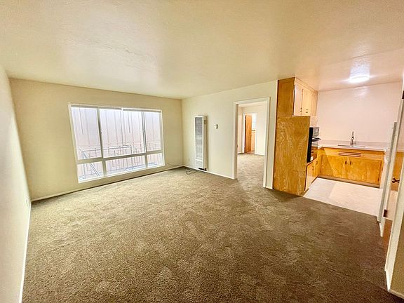 2nd image of 530 Bartlett St APT 5