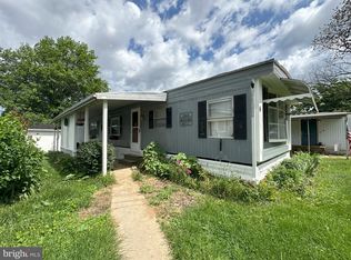 4 Lawson Ct, York, PA 17408