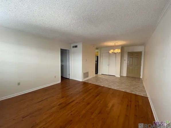 4735 Government St APT 201, Baton Rouge, LA 70806