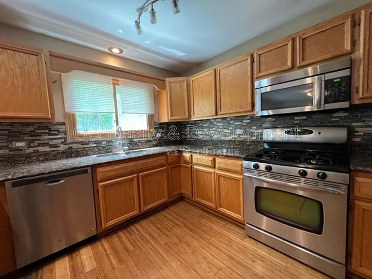 2805 Breckenridge Cir — Photo 9