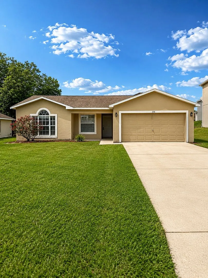 Charming 3-Bedroom Home with New Roof in Quiet Poinciana Location! — Photo 1