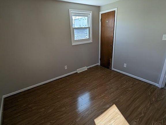 5th image of 55 S Ellington Ave #1