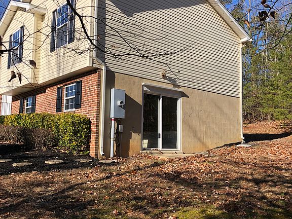 3rd image of 29050 Dandelion Dr