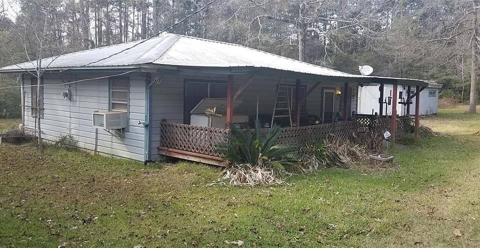 1st image of 343 Sir Cedric Dr