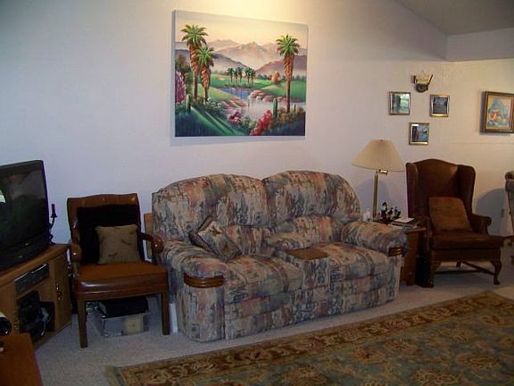 4th image of 913 Santa Anna Dr