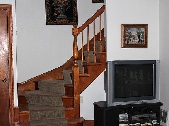 2nd image of 3112 Sunnyside Ave