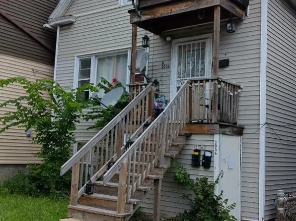 2036 West Lincoln AVENUE, Milwaukee, WI 53215