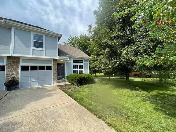 2nd image of 7688 W 152nd St #2