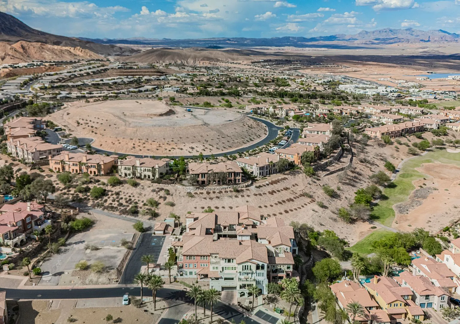 Lake Las Vegas Furnished Townhome Gated — Photo 3